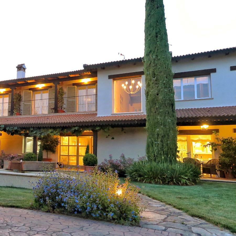 Lalisea Pension Talaveruela Buitenkant foto